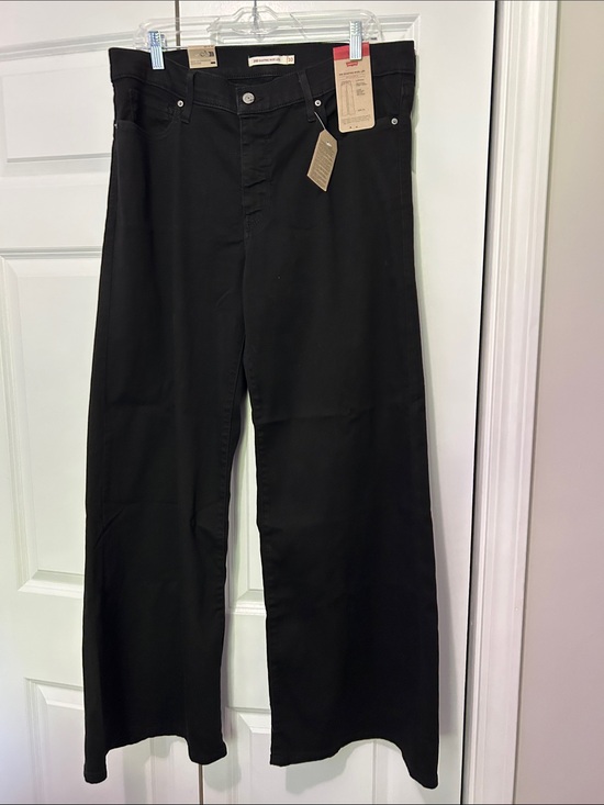 Levi's Denim - Levi's Black Wide-Leg Women's Jeans